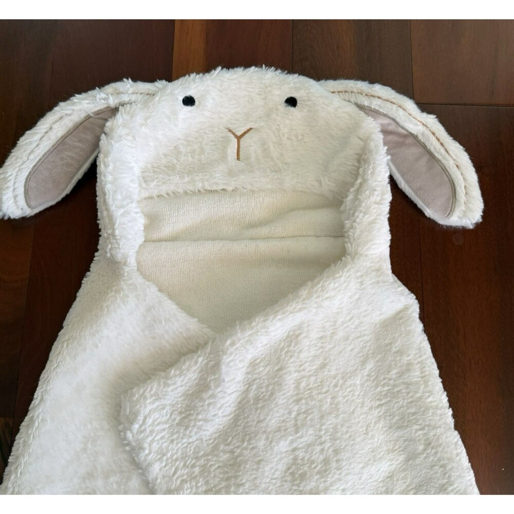 Pottery Barn Bunny Rabbit Faux Fur Baby Hooded Towel